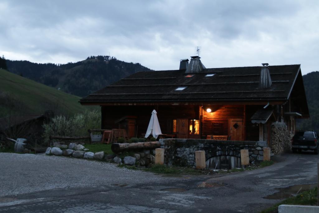 Chalet Le 1791 Clusaz Pokój zdjęcie
